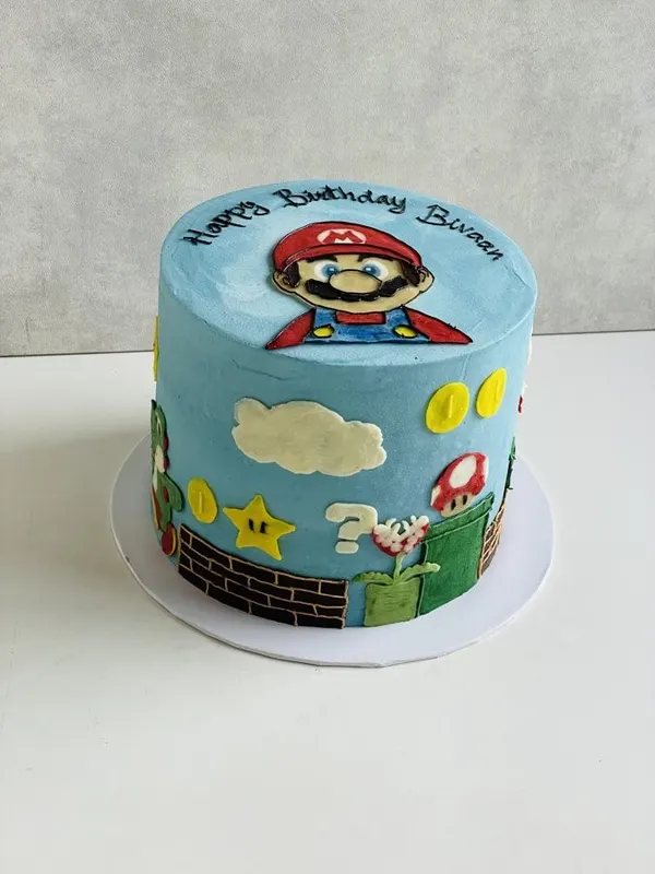 A Fig & Owl buttercream cake