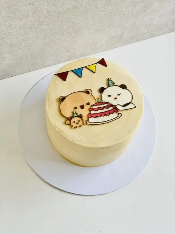 A Fig & Owl buttercream cake