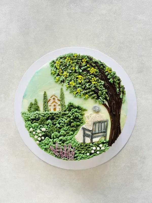 A Fig & Owl buttercream cake